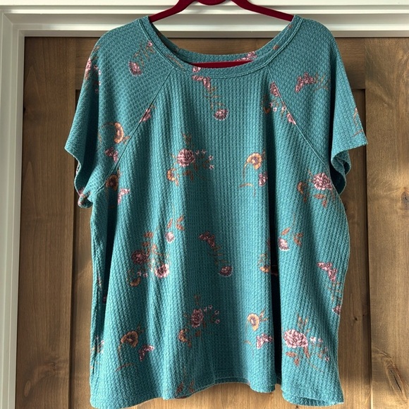 TORRID Womens 3X Waffle knit Top Shirt Green Floral Crew Neck cottagecore Cotton - Picture 1 of 9